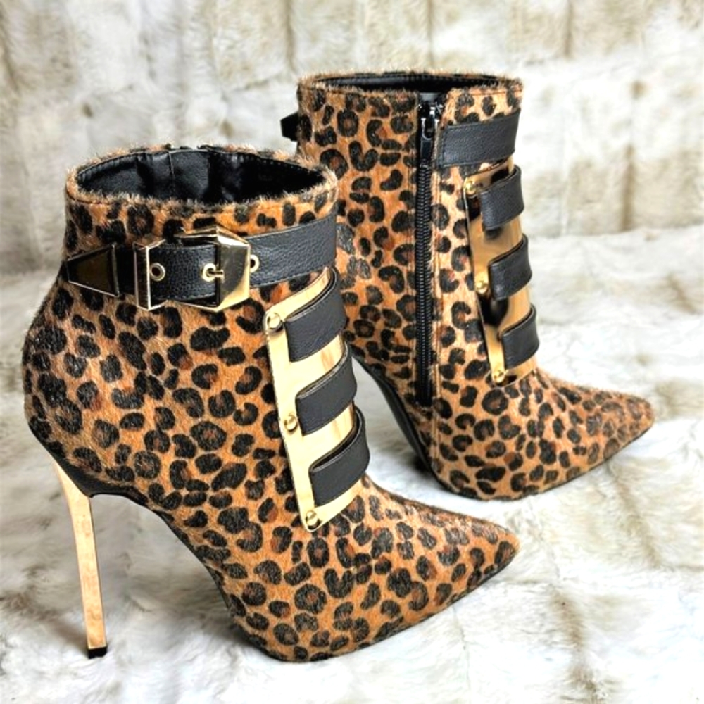 * Privileged Leopard High Heel Ankle Boots Privileged